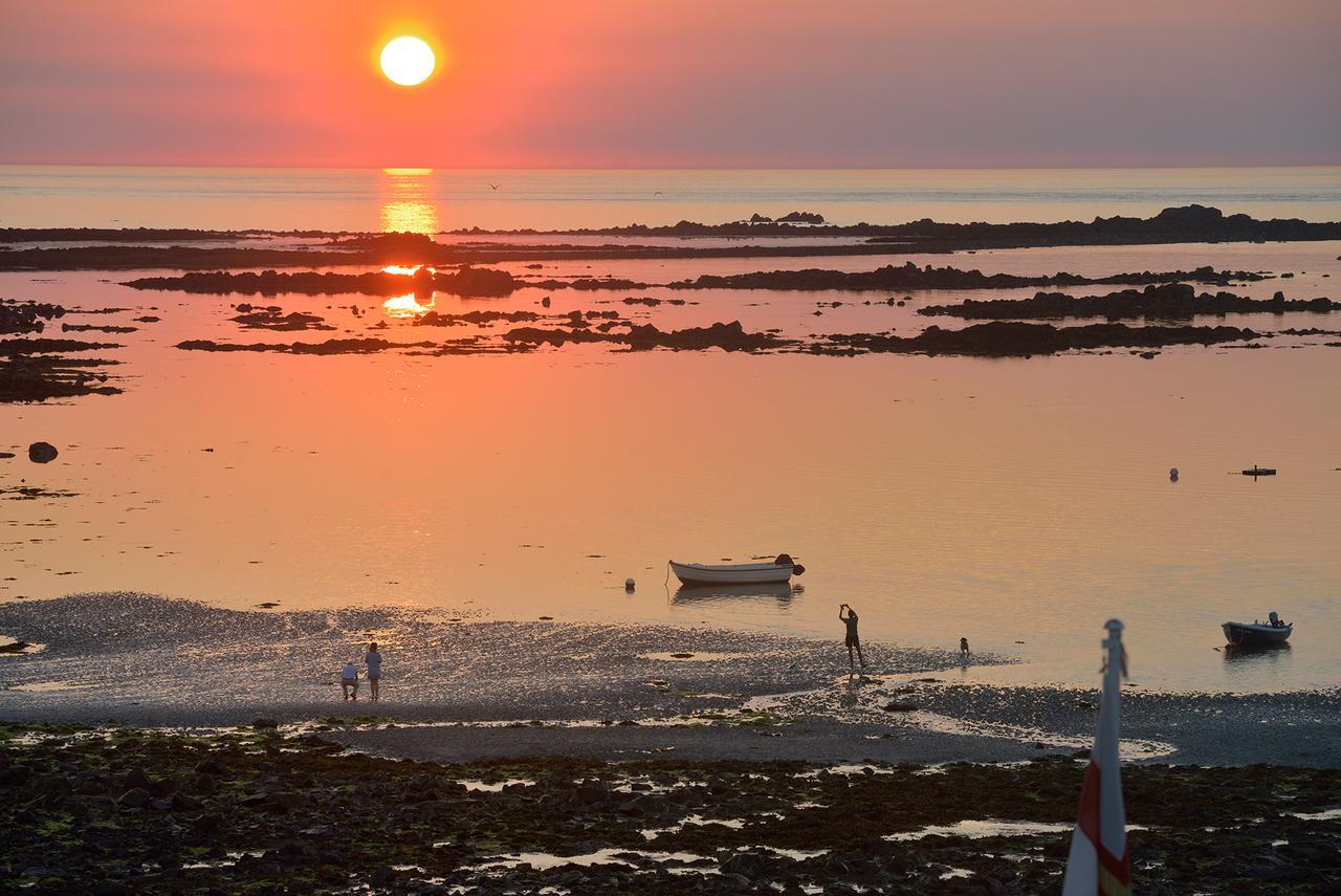 Driftwood Inn Saint Saviour Einrichtungen foto